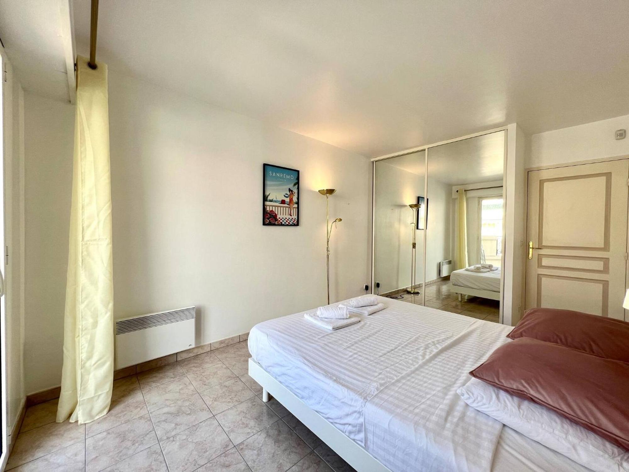 'Le Victoria Beach' Vue Mer Plein Centre, Spacieux Menton Eksteriør bilde